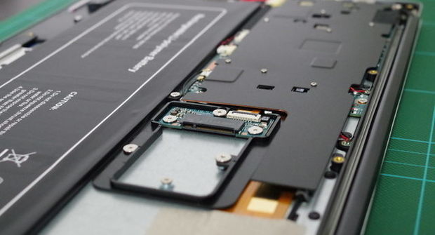 Jumper EZBook 3 Pro SSD m.2 スロット