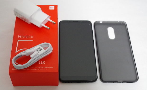 Xiaomi Redmi 5 Plus 付属品