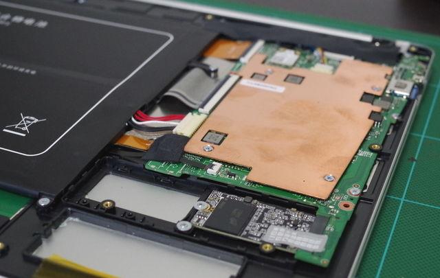 Jumper EZBook X4 IPS　銅板・ヒートシンク